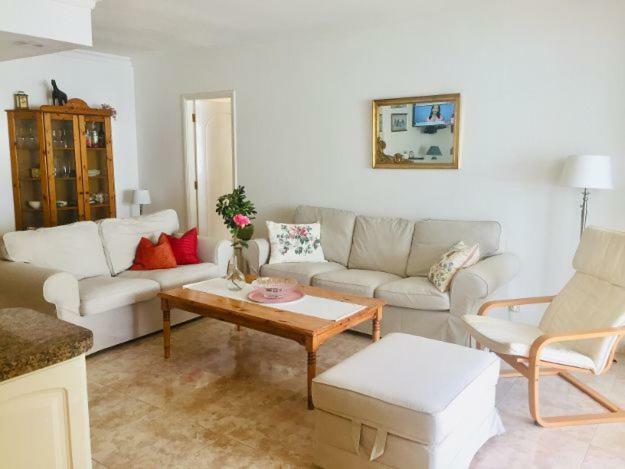Aquamar Apartment
